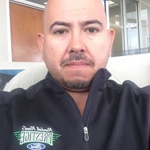 Meet your Posher, Omar